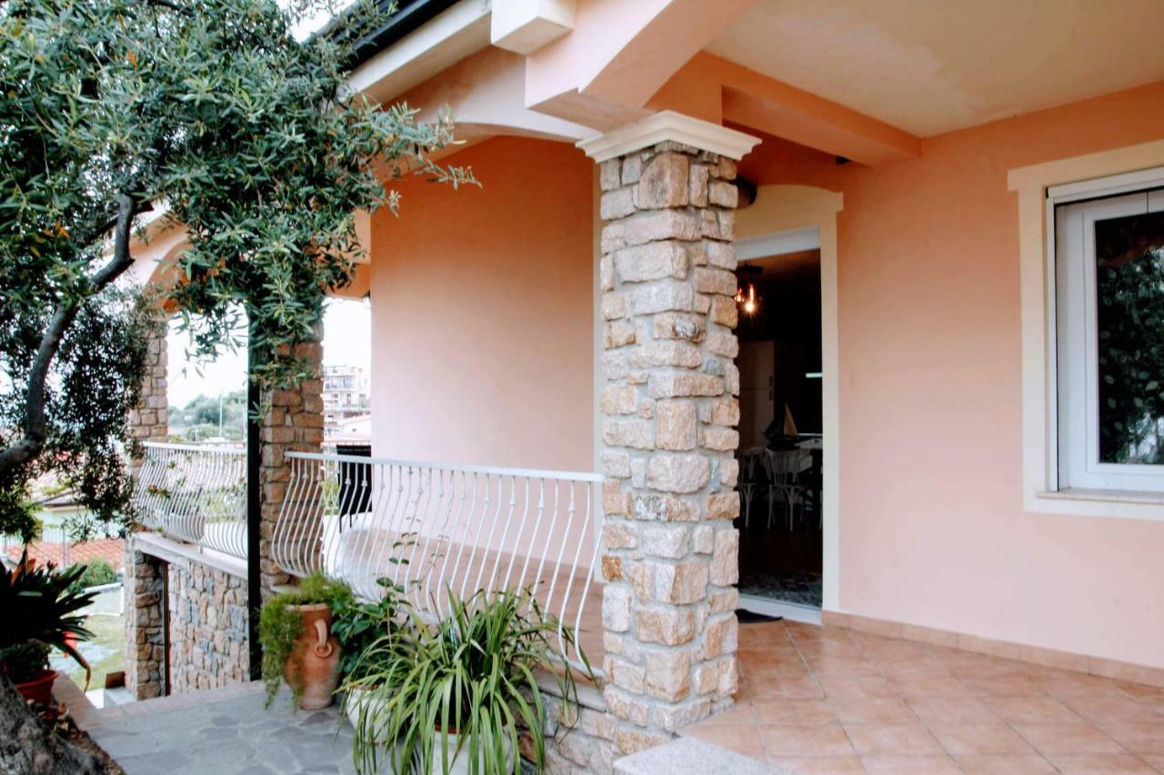 Grande Casa al mare le verande Santa Maria Navarrese Exterior foto